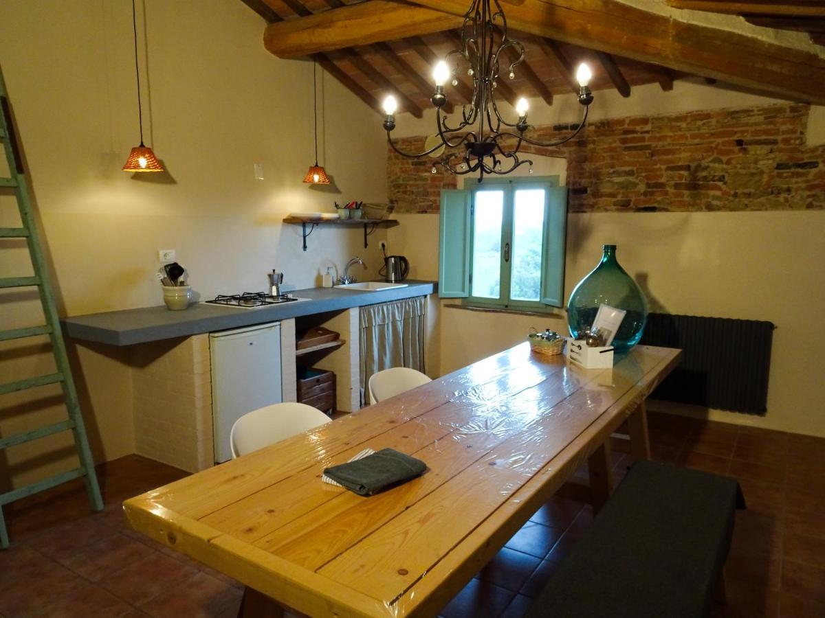 Agriturismo Anna-Rosa Legoli Ngoại thất bức ảnh