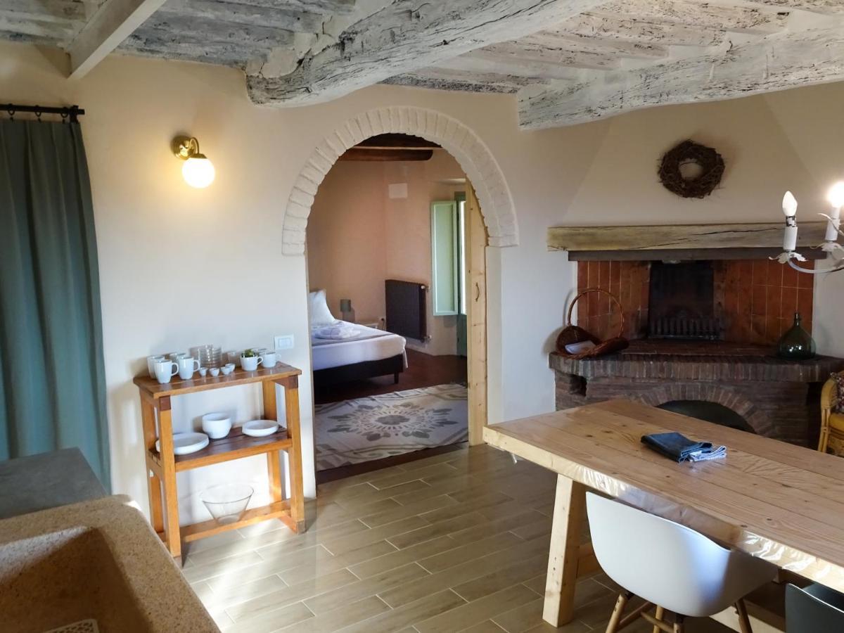 Agriturismo Anna-Rosa Legoli Ngoại thất bức ảnh